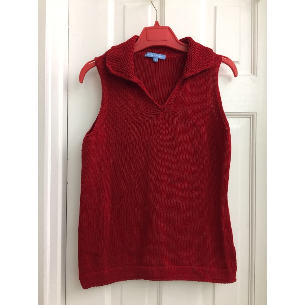 White and Warren red knit sleeveless top